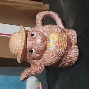Novelty Bunny Easter teapot